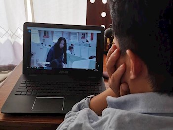 远在非洲的家长，也参加了家长会——家校同心，“疫”路同行 